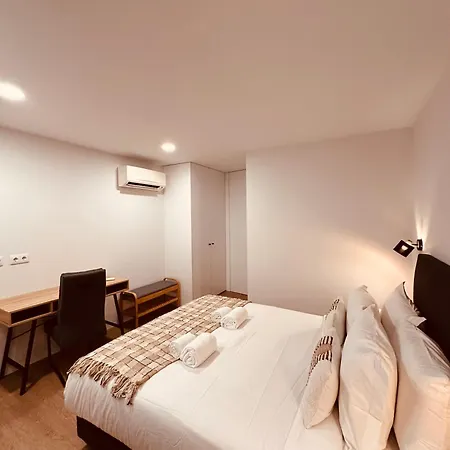 Living Executive Apartman