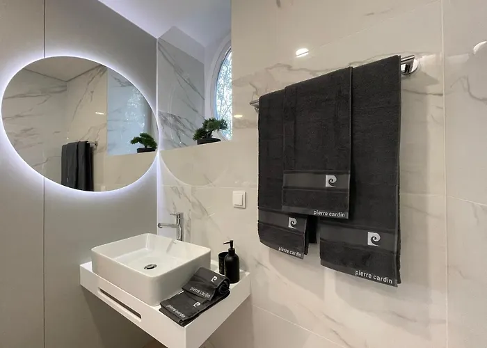 Living Executive Funchal (Madeira)