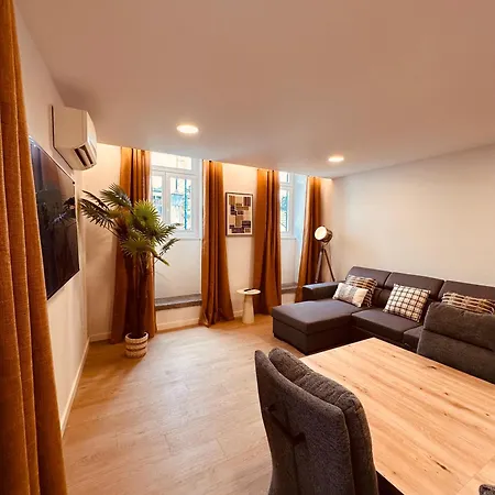 Living Executive Apartamento Funchal (Madeira)