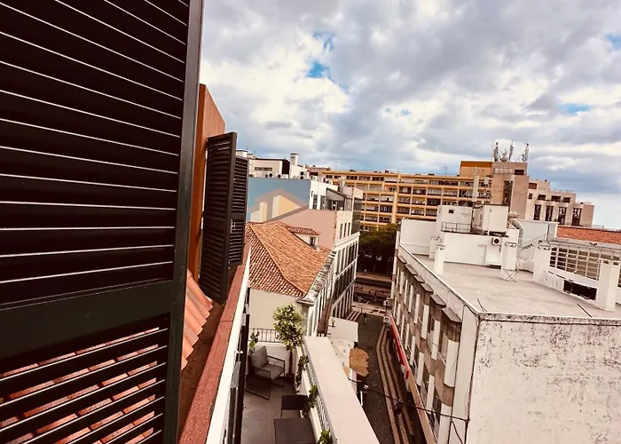 Living Executive * Funchal (Madeira)