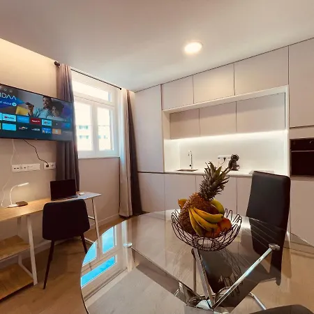 Living Executive شقة